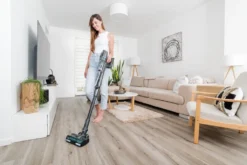 Hand- Und Akkustielstaubsauger ETA Sonar Artikel-Nr.: ETA223290000 2 In 1 Hand- Und Akkustielstaubsauger Mit Digital-Motor, Rotierender Turbobürste, Flexiblem Gelenk Und 25,2 V Li-Ionen-Akku. -Staubsauger Förderung 0748751d20e6bb3c70b18e49bd48b194