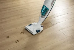 Rowenta Bodendampfreiniger Clean & Steam Revolution RY7757 | 2 In 1 Reingung | Verdampfer Für ätherische Öle | Alle Bodenarten | Anti-Kalk-Kartusche | Weiß/Blau -Staubsauger Förderung 30c5d0e6bcd570121c7ea677cc37c4d5