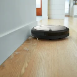 IRobot Roomba 698 Saugroboter App-Steuerung Sprachassistent 3 Reinigungsstufen -Staubsauger Förderung a013dfbcb96941ad9b8ee5dc5cb80f9e